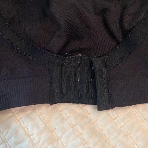 bravado nursing bras size L - Picture 6 of 7